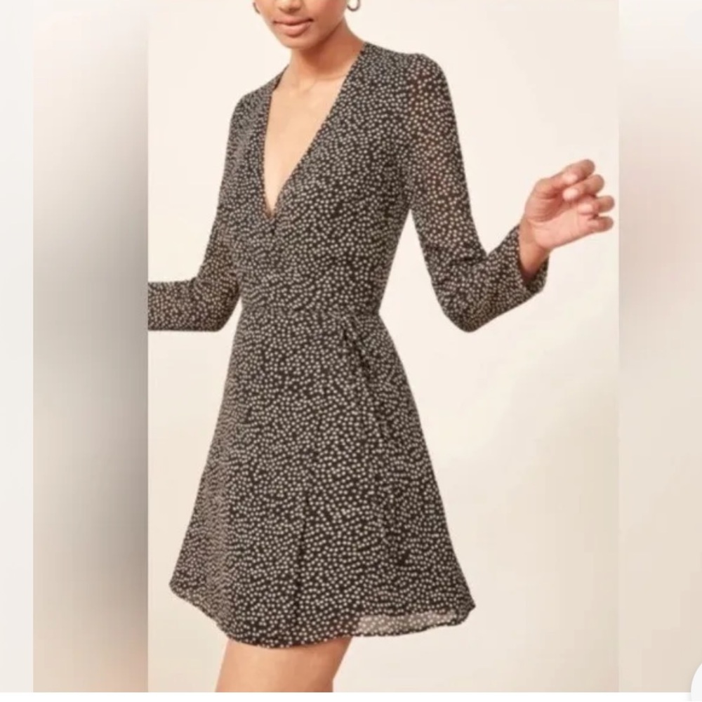 Reformation Gjelina Wrap Mini dress Nebraska Black Floral Long Sleeve Size M